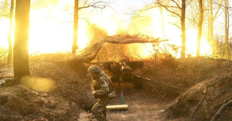 Не можуть сформувати плацдарм: ЗС РФ не здатні тримати Часів Яр під вогневим контролем.