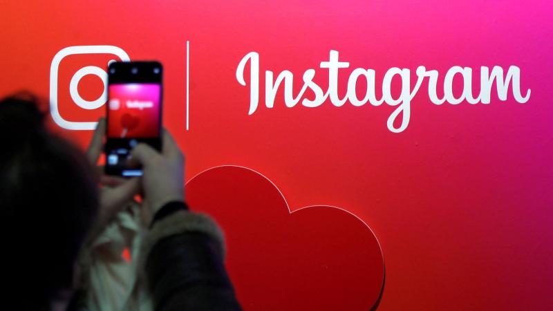 Instagram вводить нові заходи безпеки для захисту підлітків від інтернет-шахраїв.