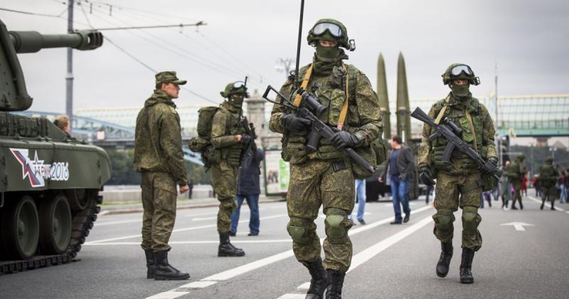 Російські військові активно здійснюють підготовку до атак на південних територіях України, повідомляє представник Сил оборони.