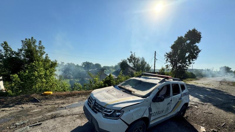 Правоохоронці повідомили, що внаслідок обстрілу Слов'янська з боку Росії був поранений один з патрульних.